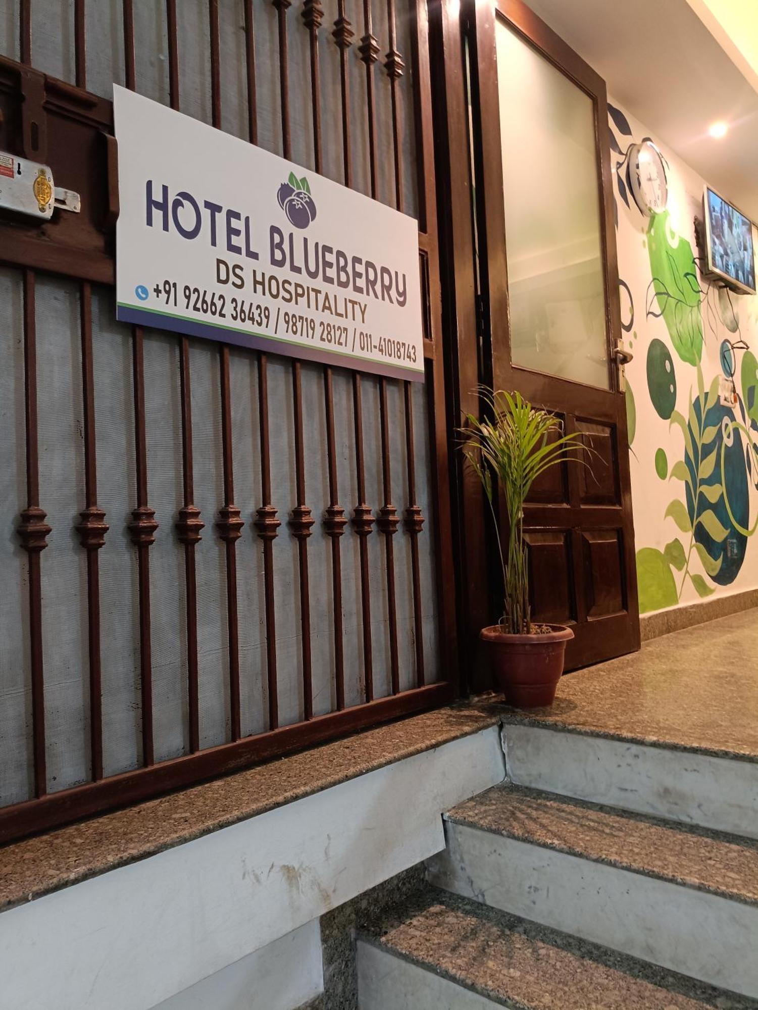 Hotel Blueberry Nova Deli Exterior foto